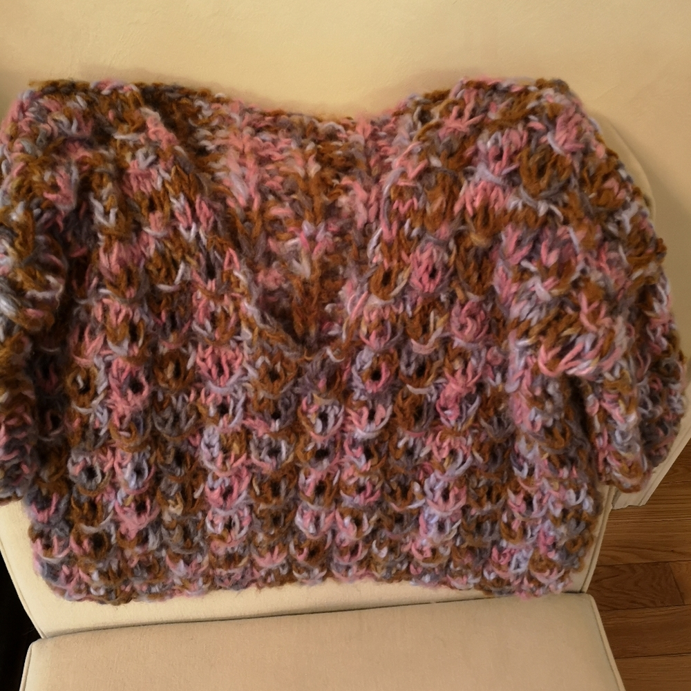 Wool sweater - Picture 11 of 11